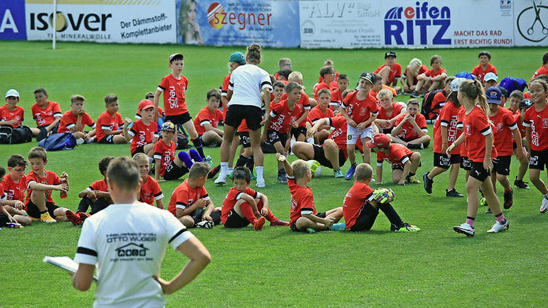 146 Kinder: Rekord beim 3. Parndorfer Kinderfußballcamp